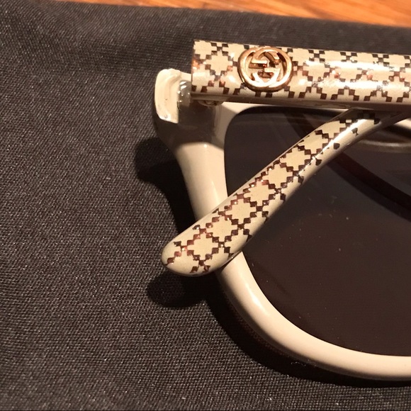New Signature GUCCI Sunglasses for Women interlock Gold Logo AUTHENTIC with case - Picture 7 of 9